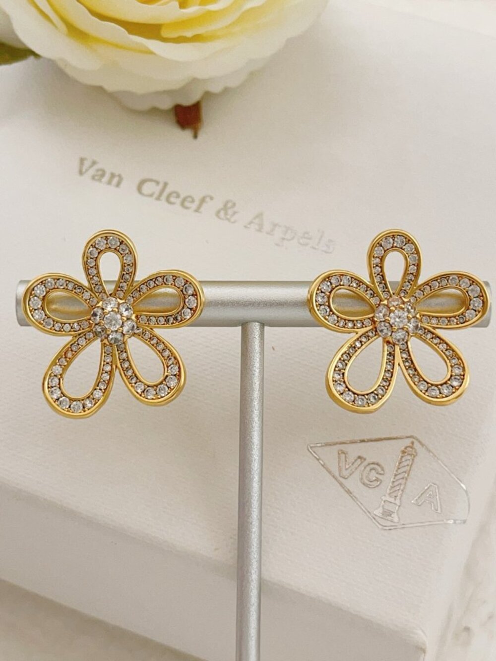 Van Cleef & Arpels ​Earrings